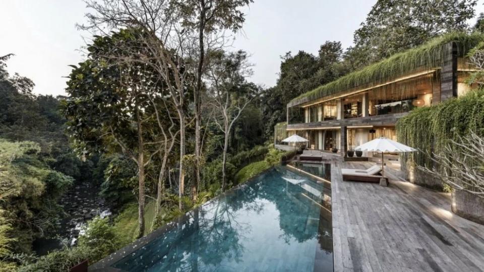 Bali Aims To Become A Global Financial Center