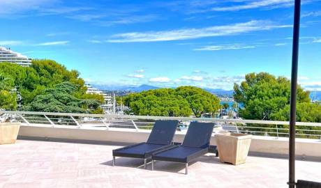 Wohnung von 131 qm.m. in Nizza, Frankreich