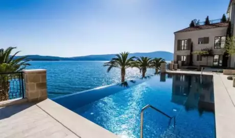 Apartment of 83 square meters in Tivat, Montenegro