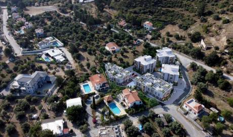 Flats in Mountain Hill-2 residential complex in Kyrenia