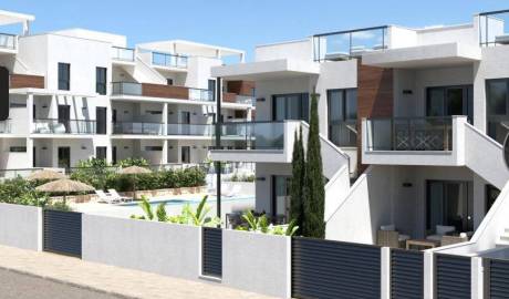 Complex of 16 apartments and 10 bungalows in Torre de la Horadada, 50 metres from the beach, Alicante, Spain