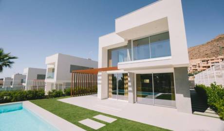 Exclusive newly built villas in Sierra Cortina, Finestrat, Alicante, Spain