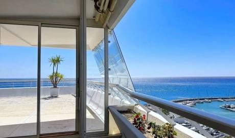 Four-room apartment of 105 square meters in Nice, France
