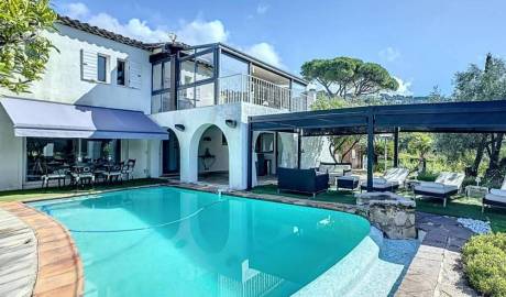 House of 229 square meters in Nice, France