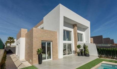 Interconnecting villas in Algorfa, Alicante, Spain