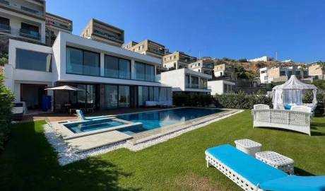 Panoramic sea vista luxury-built villas in Gundogan, Bodrum