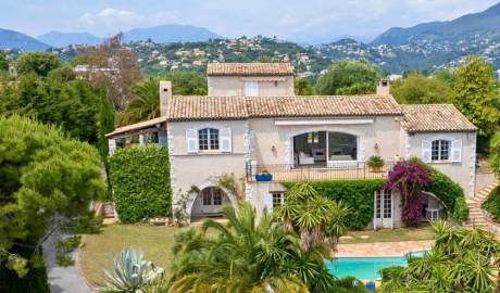 Villa 281 sq.m. in Nice, France